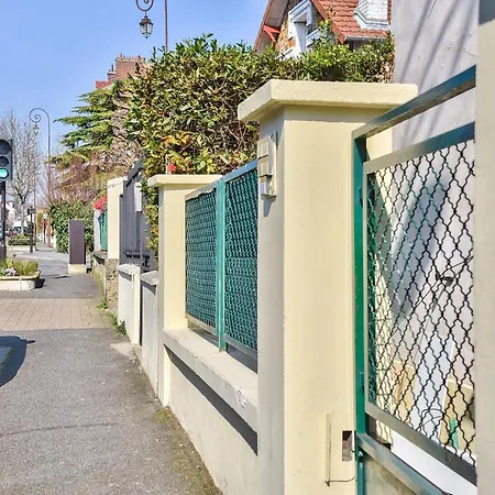 Promotion Du Jour - L'olivier Apartment